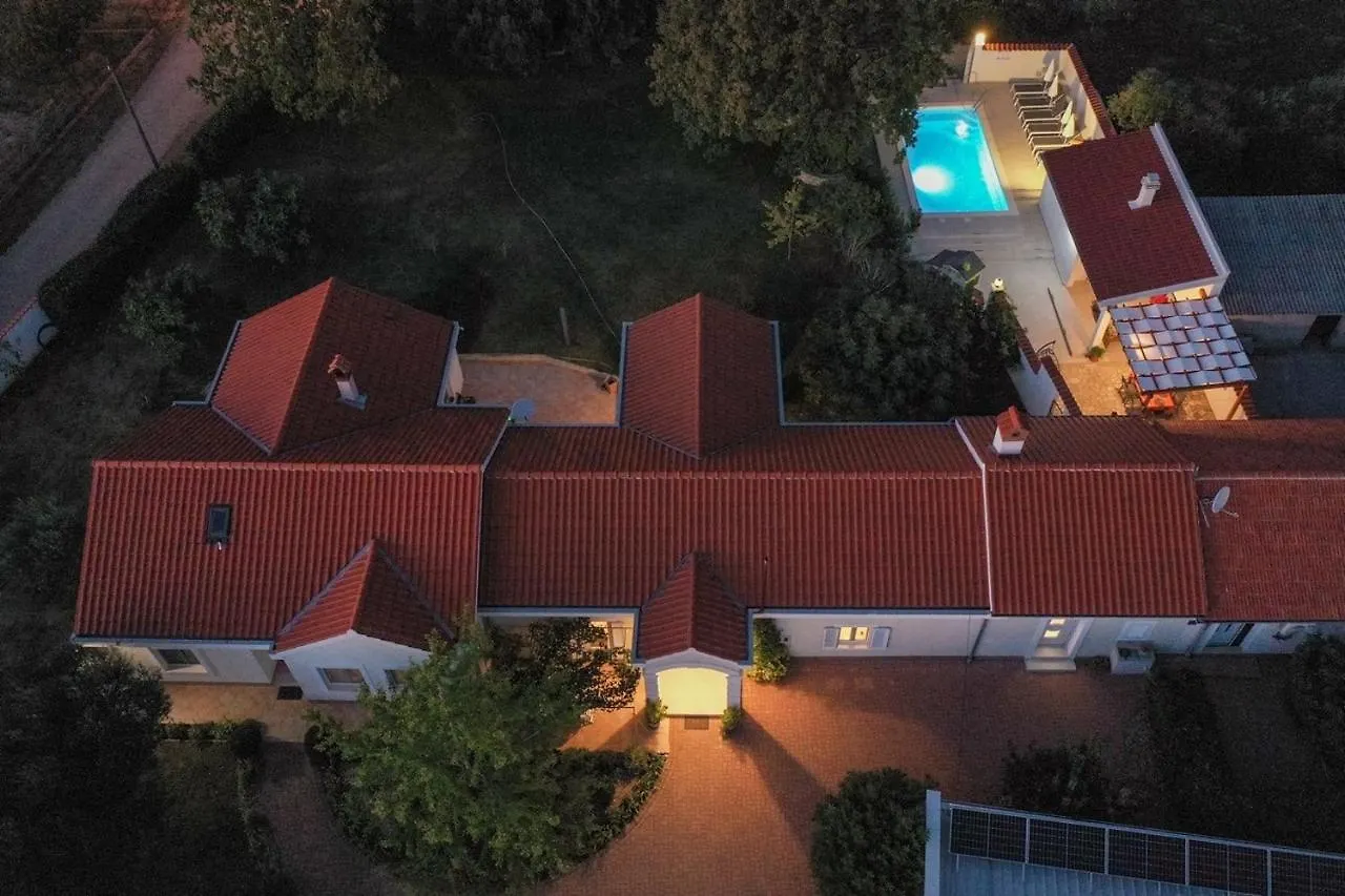 Luxury Villa With A Swimming Pool Poljica, Zadar - 22070 Vrsi