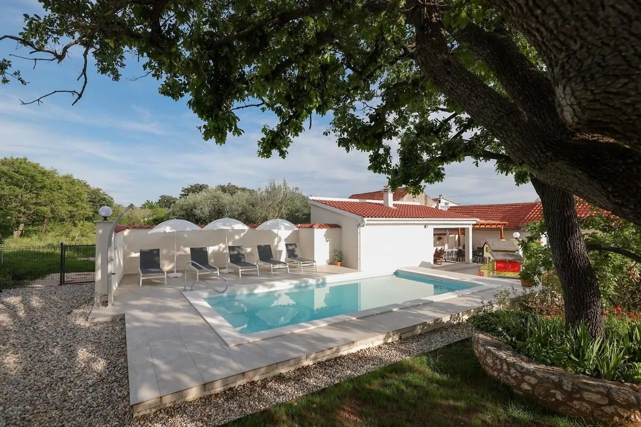 Luxury Villa With A Swimming Pool Poljica, Zadar - 22070 Vrsi 0*,